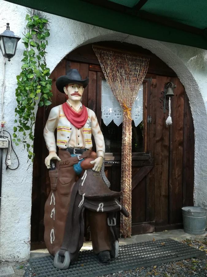 Bed and Breakfast M&G Ranch Vendaso Екстер'єр фото